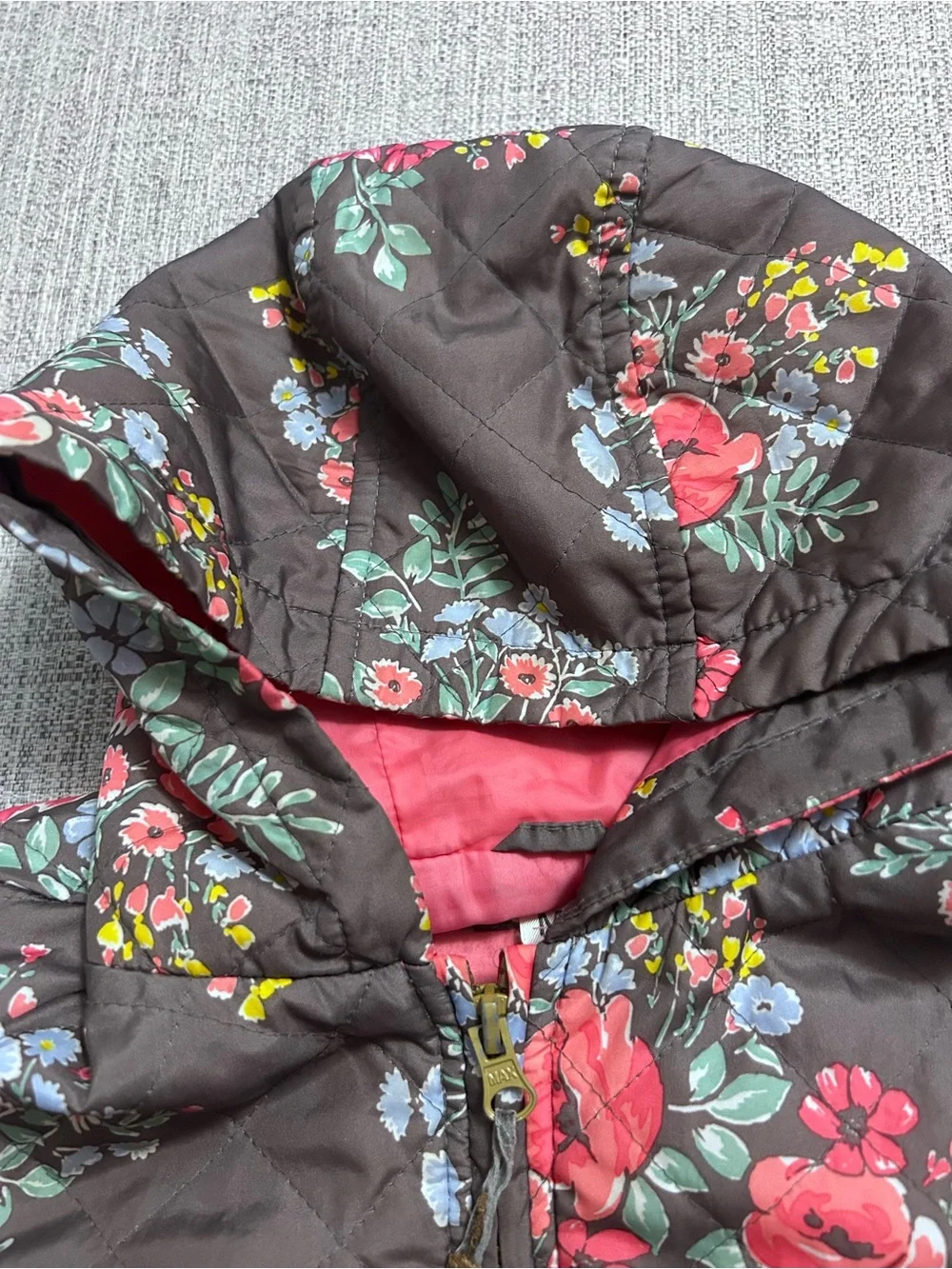 Carters’s Girls' Floral Hooded Quilted Jacket - Brown with Pink Flowers. Size M